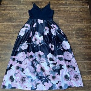 Xscape formal dress